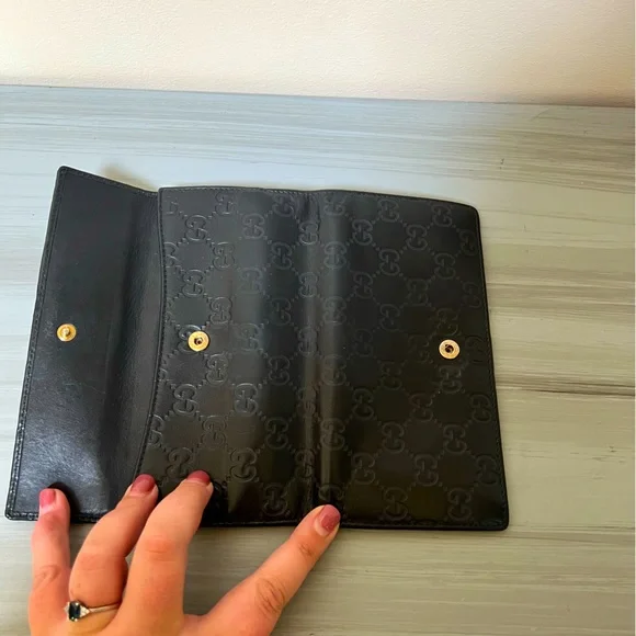 Gucci Guccissima Black Leather Wallet - Picture 5 of 10